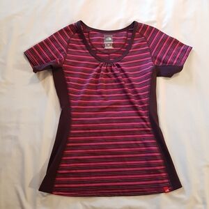 North Face women's size small striped shirt sleeve shirt, EUC